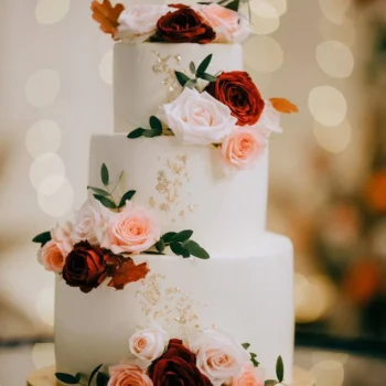 Autumn Fresh Roses Wedding Cake
