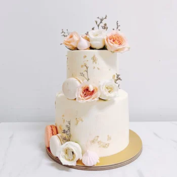 Clean Minimalist White Floral Bubble Tier Cake
