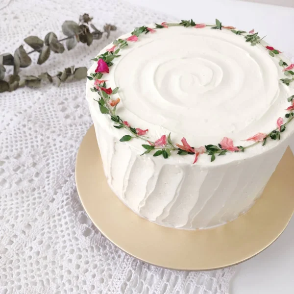 Premium Pure Vanilla Bean Cake | Birthday Cake Delivery