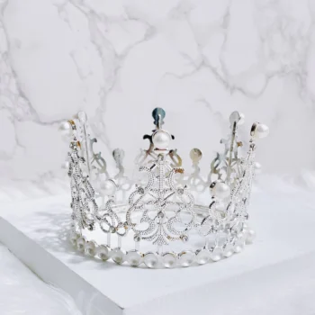 Silver Pearl Crown | 21st Birthday Cake