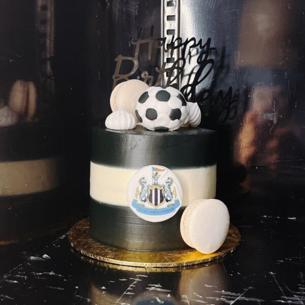 Newcastle Ombre Soccer Cake | Best Birthday Cake