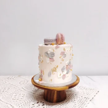 Pastel Painted Buttercream Flower | Customised Cake
