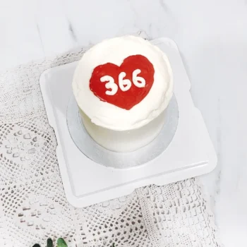 Minimalist Heart Korean Cake | Best Cake Shop