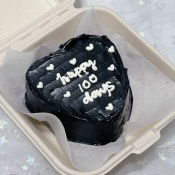 [Heart Shape] Gothic Black Lunch Box Bento Cake | Best Cake Shop