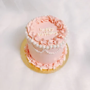 Princess Pearl Minimalist Korean Cake