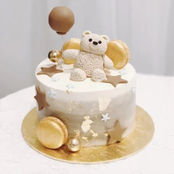 Gold Baby Brown Bear Star Cake