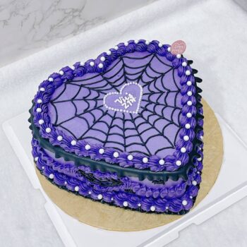 Gothic Purple Cake [Heart Shape)