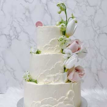 Sweet Floral Patch Wedding Cake