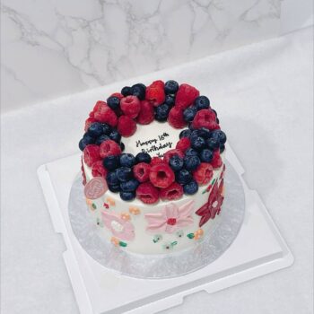 Berry Loads Floral Cake