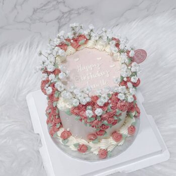 Baby Breath Floral Buttercream Cake