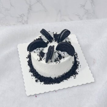 Mini Vanilla Oreo Cake (Cookies n’ Creme)
