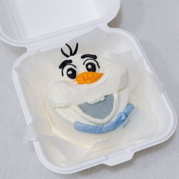 Olaf Snowman Bento Cake